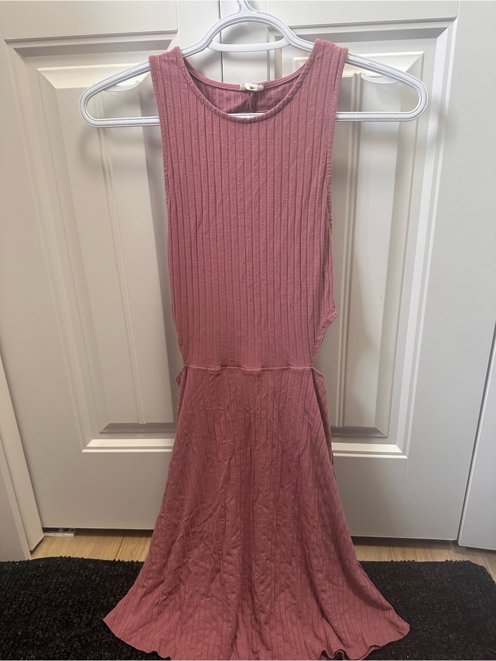 GARAGE side cut out dusty rose dress